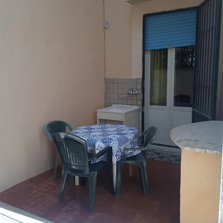 Apartment Casa Vacanze Mare Rita A 150m Dal Mare *